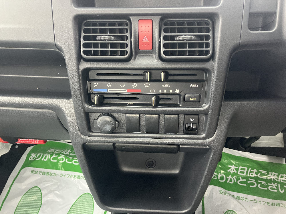 ニッサン NT100クリッパー DX13枚目