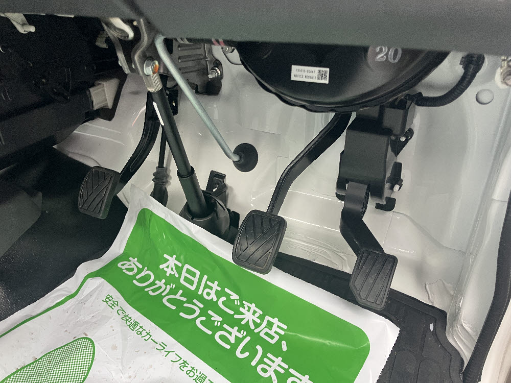 ニッサン NT100クリッパー DX16枚目