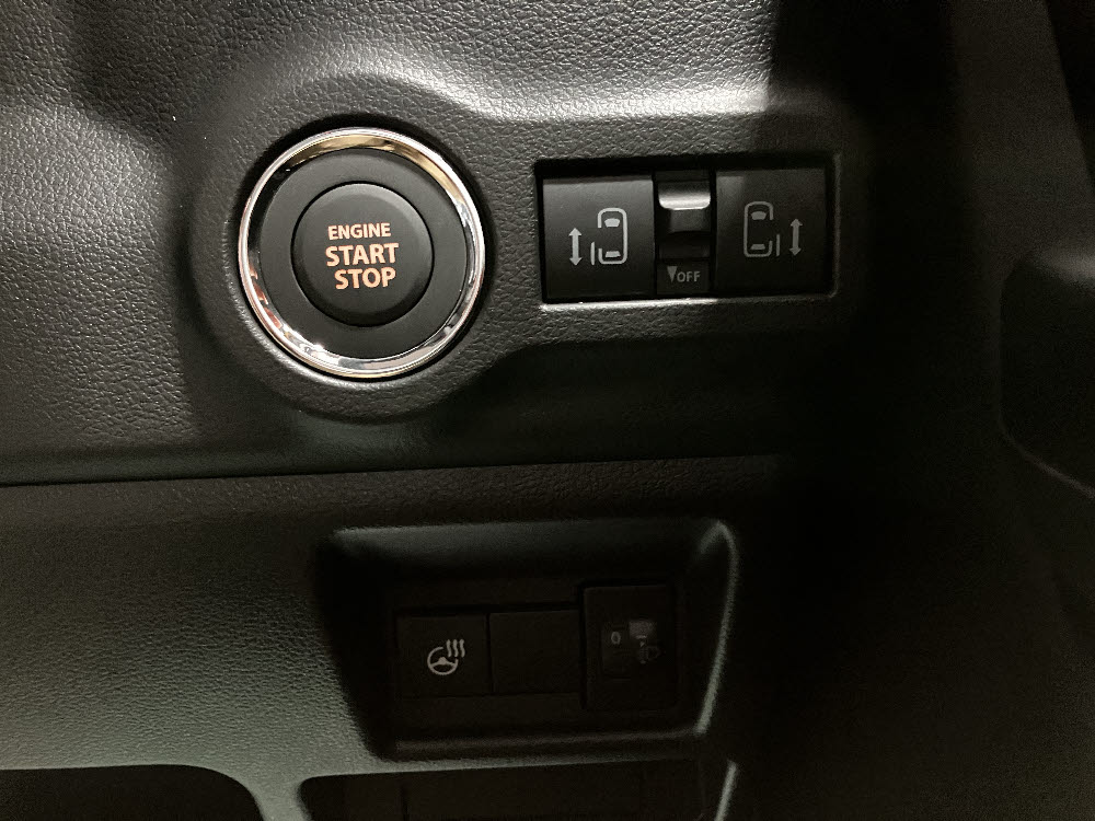 スズキ　スペーシアギア XZ 全方位ナビ15枚目