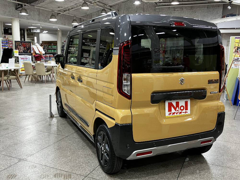 スズキ　スペーシアギア XZ 全方位ナビ5枚目