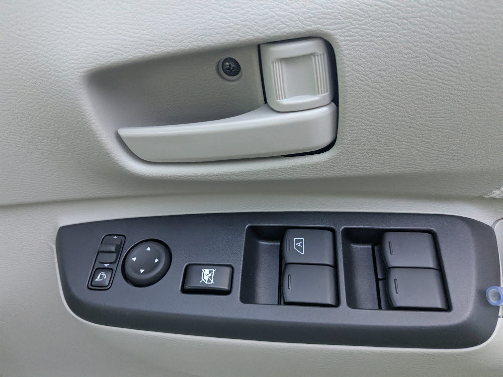 ミツビシ　ｅｋスペース　M12枚目