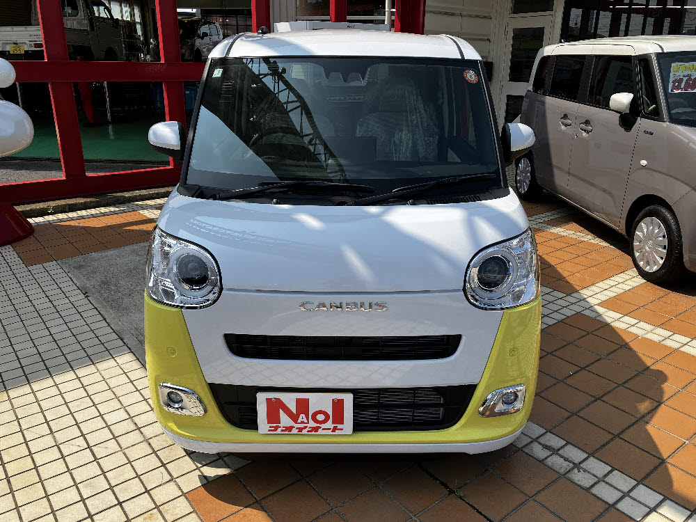 ダイハツ ムーヴキャンバス ストライプスG1枚目