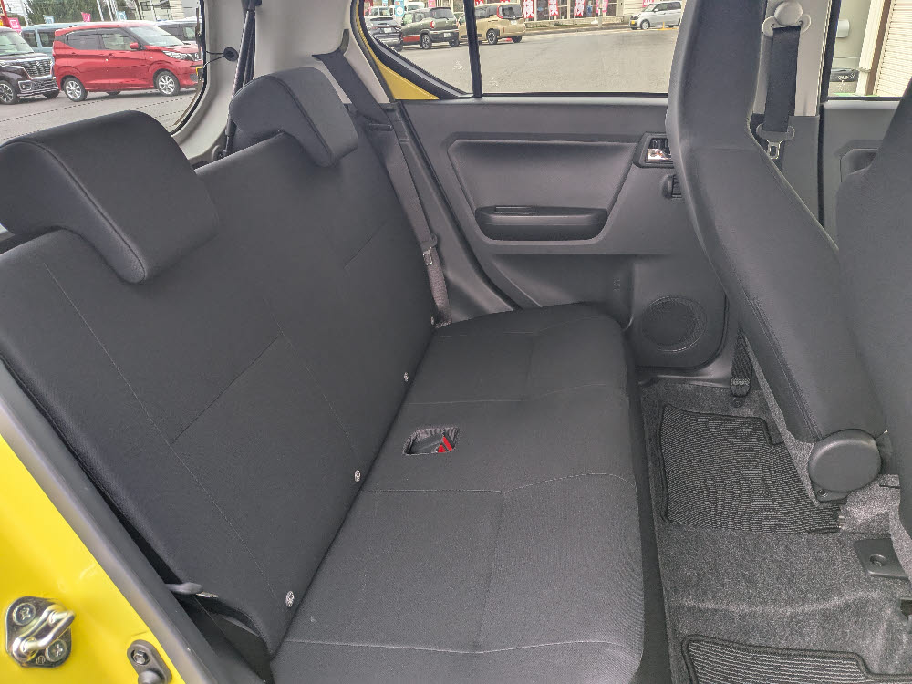 ダイハツ　ミライース　XリミテッドSAⅢ9枚目