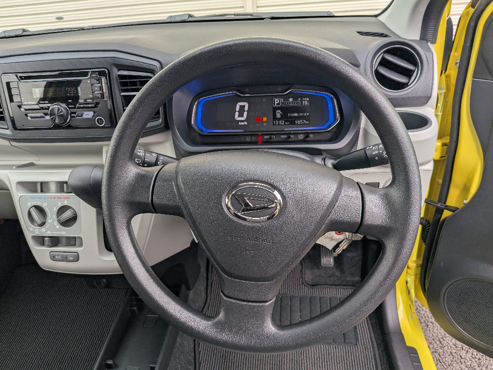 ダイハツ　ミライース　XリミテッドSAⅢ13枚目