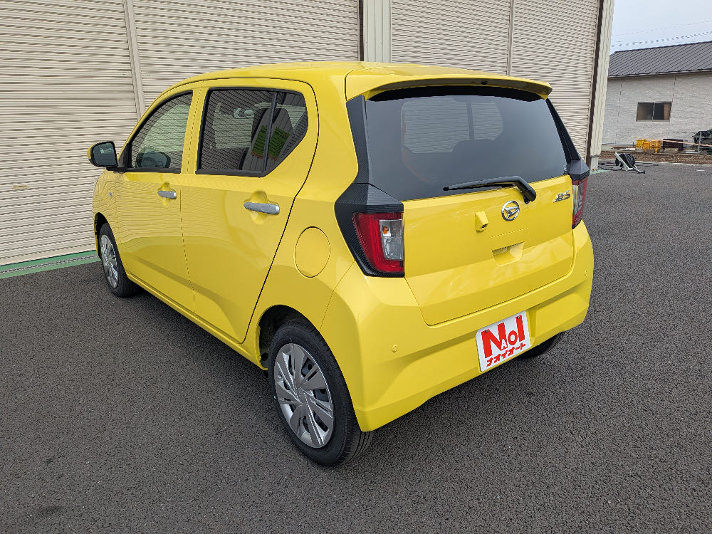 ダイハツ　ミライース　XリミテッドSAⅢ3枚目