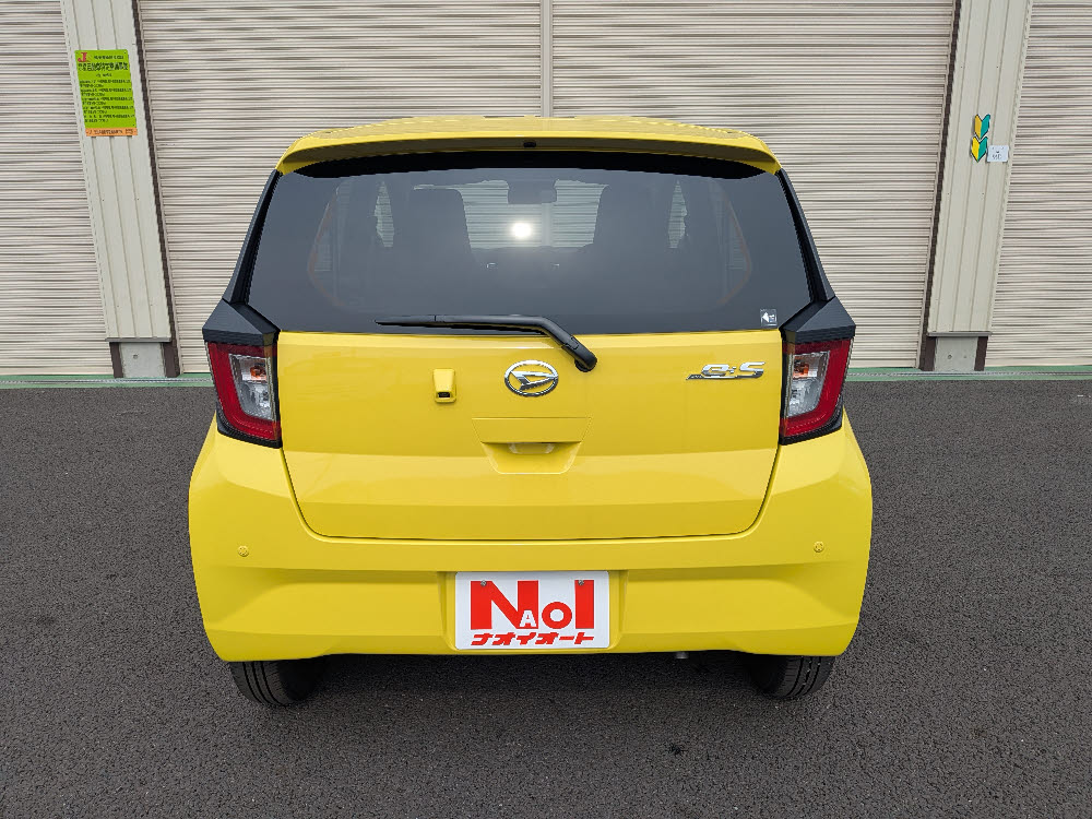 ダイハツ　ミライース　XリミテッドSAⅢ7枚目