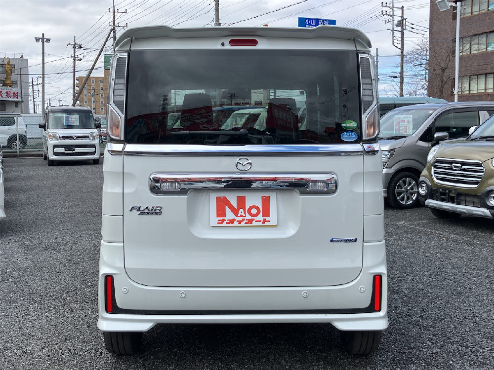 マツダ　フレアワゴンカスタムスタイル　HYBRIDXS4枚目
