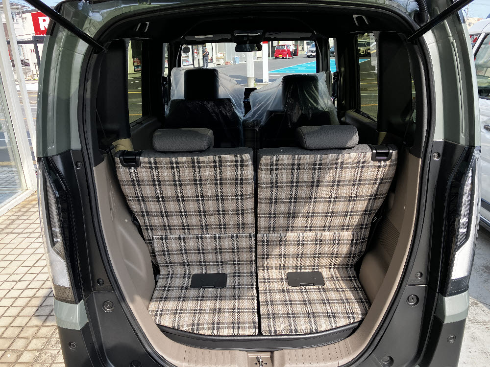 ホンダ　Ｎ ＢＯＸ ＪＯＹ　8インチDO6枚目