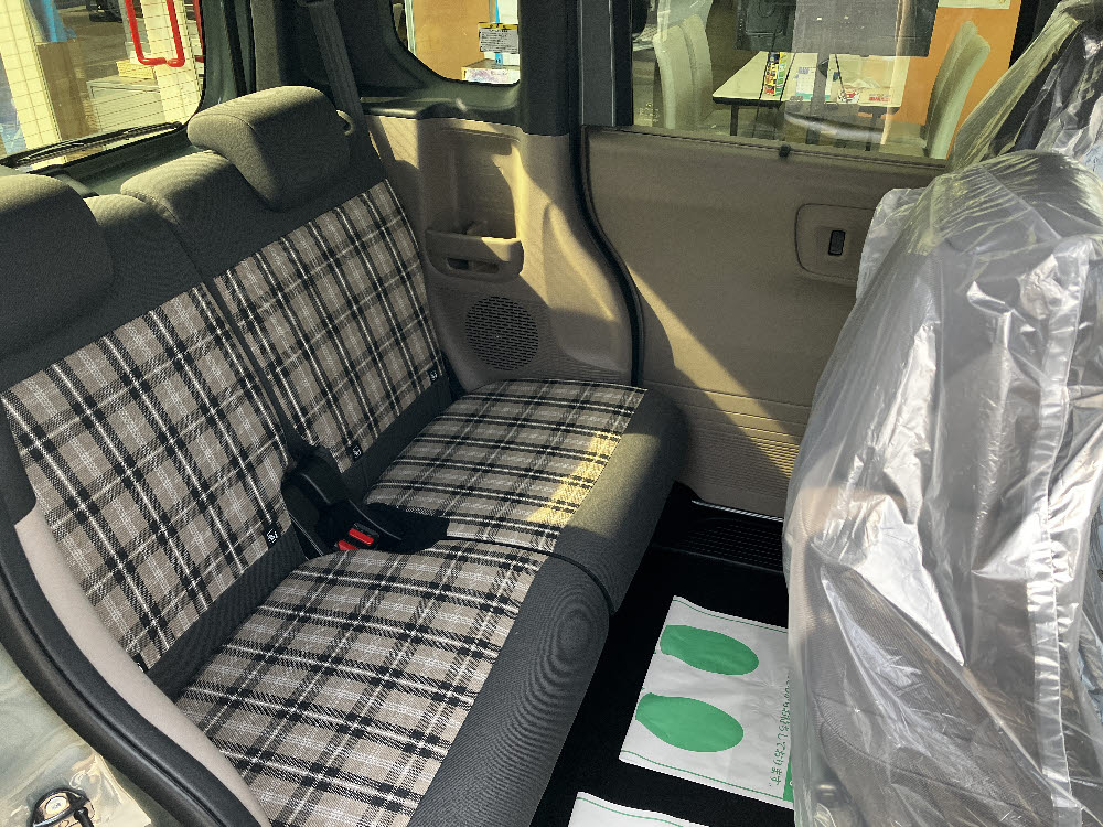 ホンダ　Ｎ ＢＯＸ ＪＯＹ　8インチDO7枚目