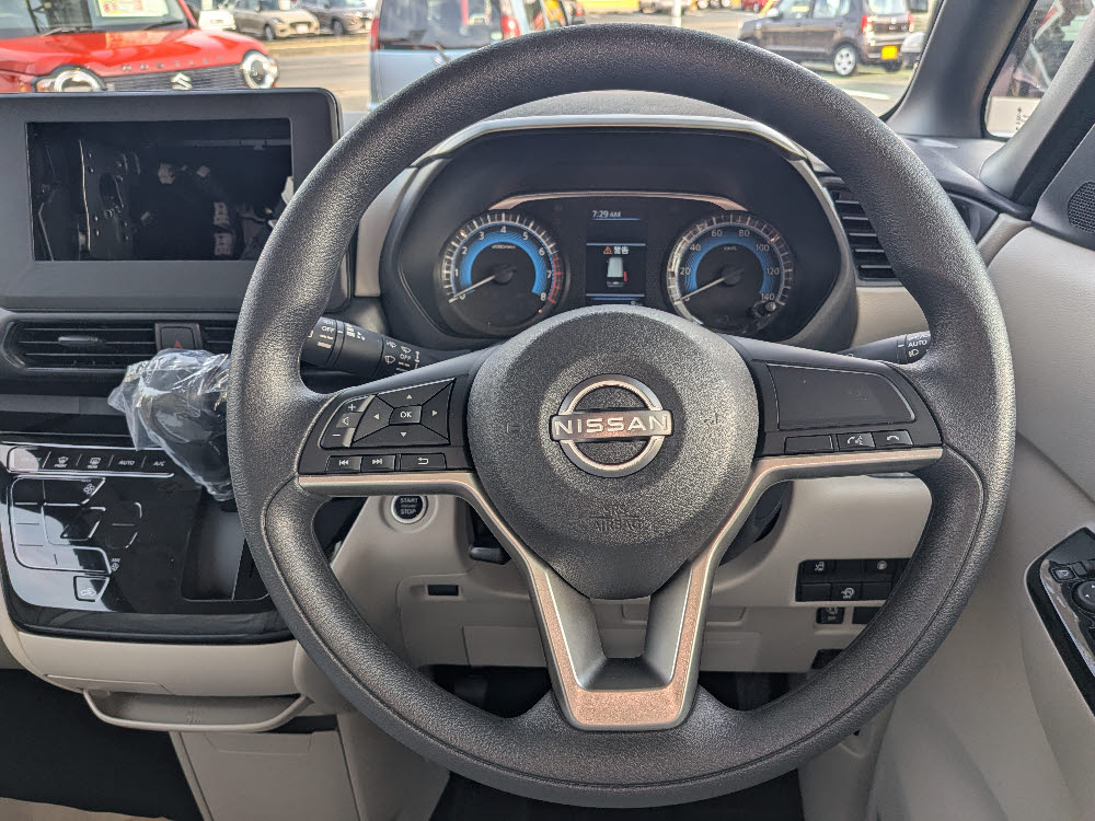 ニッサン　ルークス　X　　10枚目