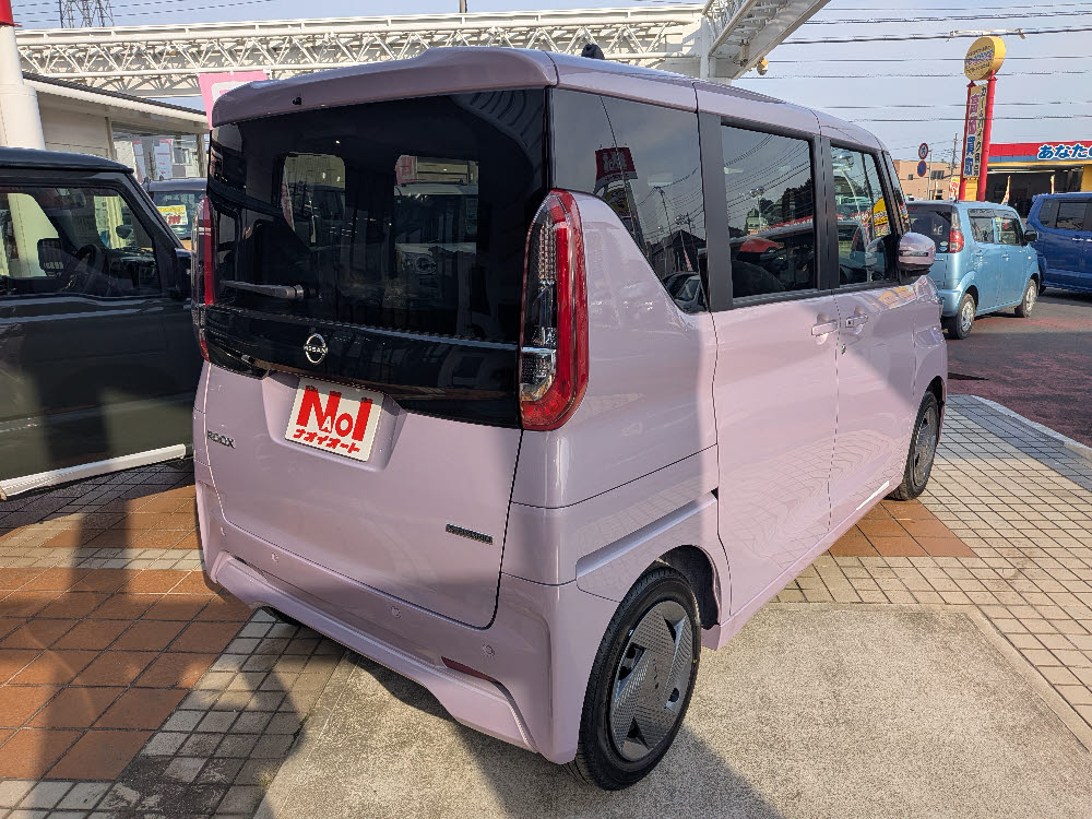 ニッサン　ルークス　X　　3枚目