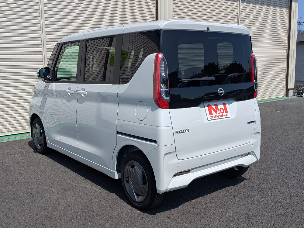 ニッサン　ルークス　X　3枚目