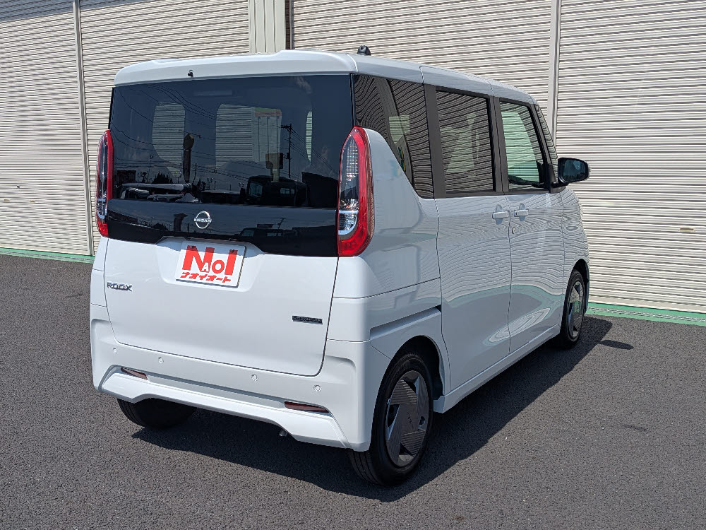 ニッサン　ルークス　X　4枚目