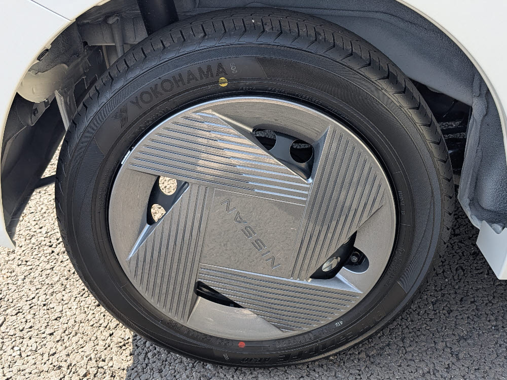 ニッサン　ルークス　X　6枚目