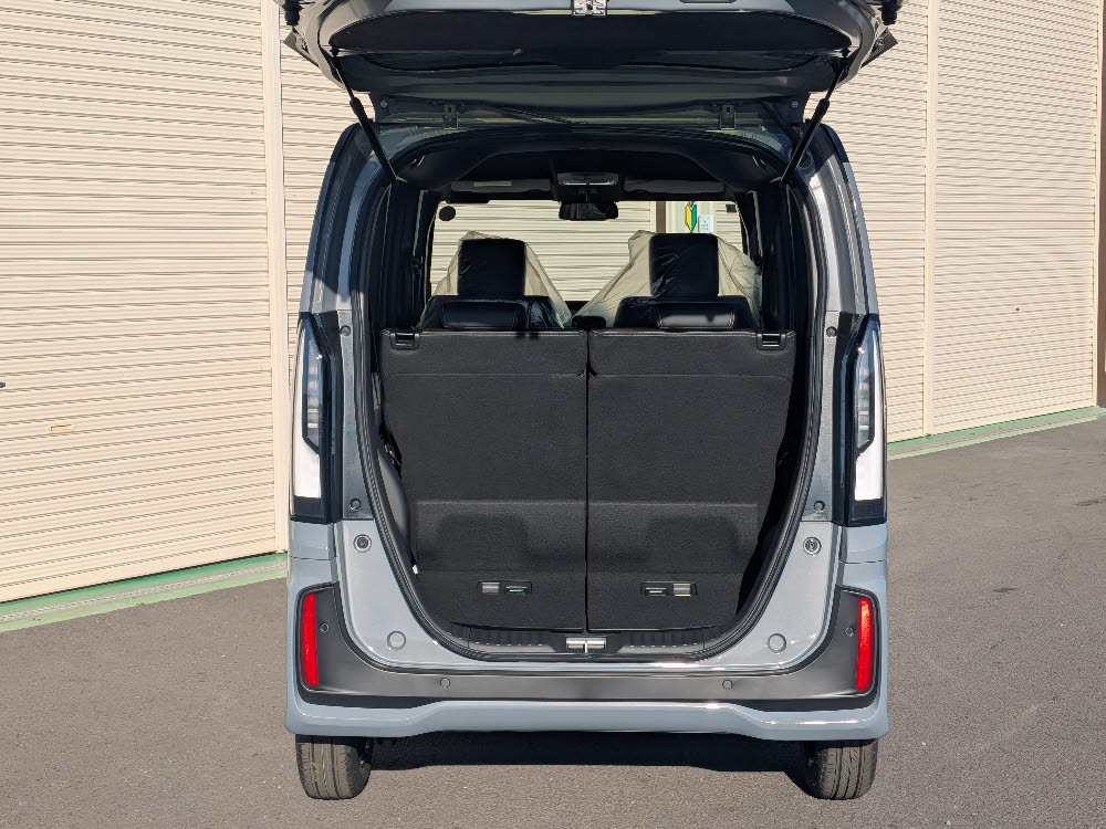 ホンダ　Ｎ ＢＯＸカスタム　コーディネートスタイル 8インチナビ8枚目