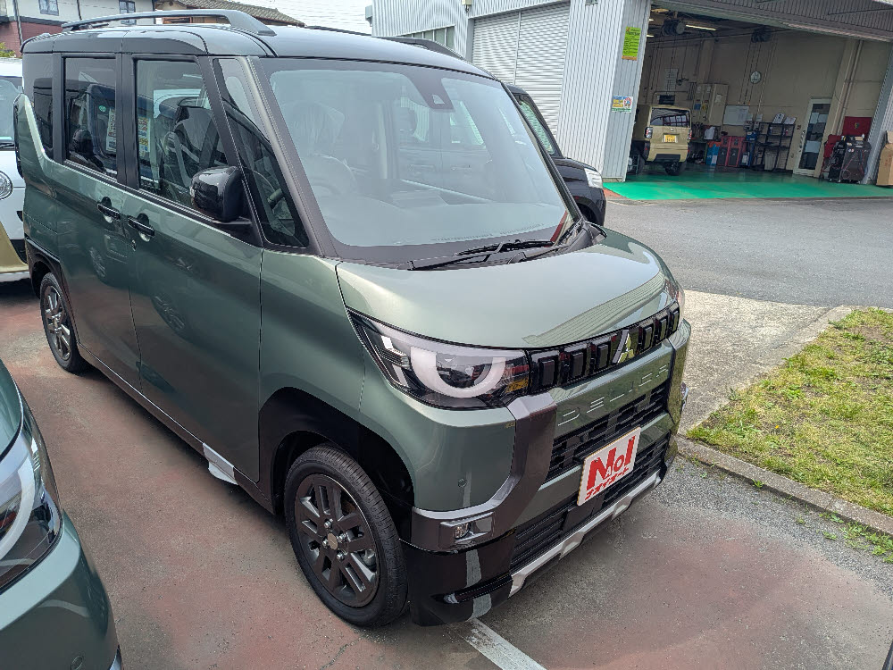 ミツビシ　デリカミニ　G　プレミアム2枚目