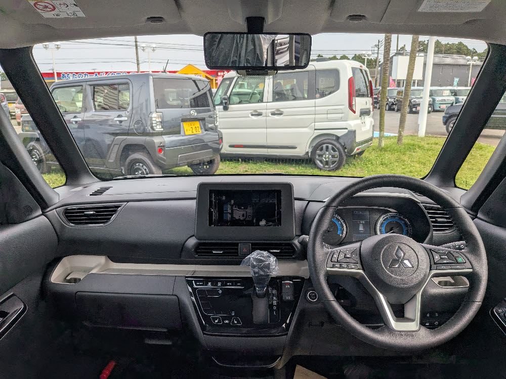 ミツビシ　デリカミニ　G　プレミアム7枚目