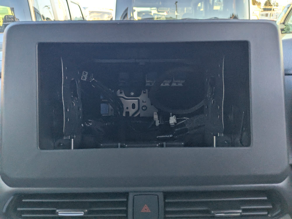 ミツビシ　デリカミニ　G　プレミアム14枚目