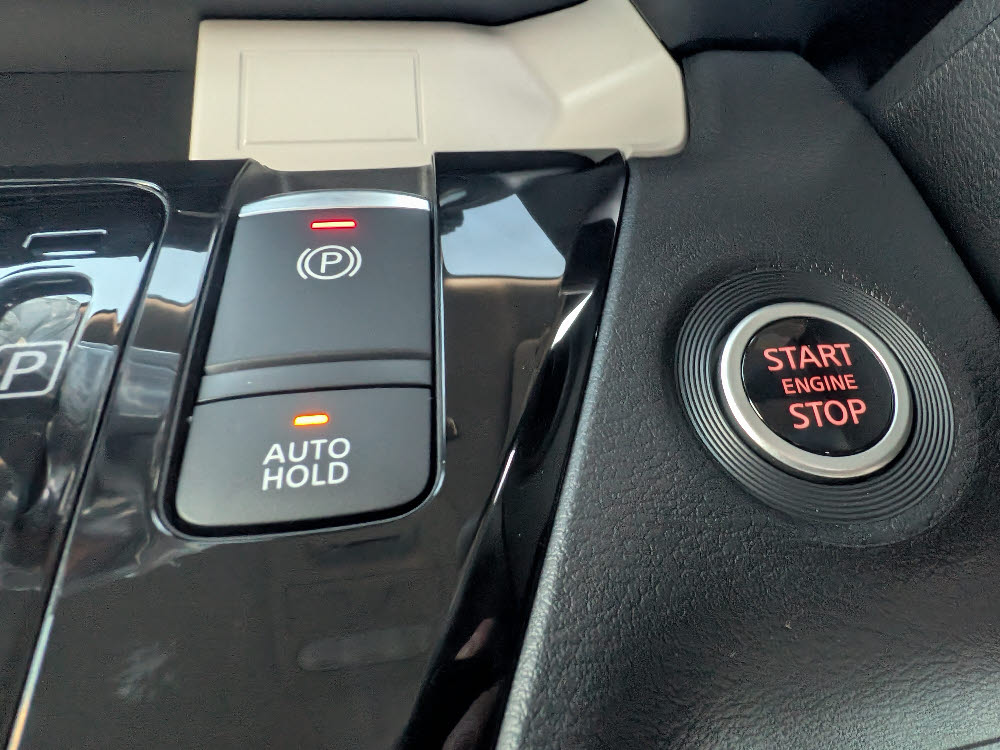 ミツビシ　デリカミニ　G　プレミアム19枚目