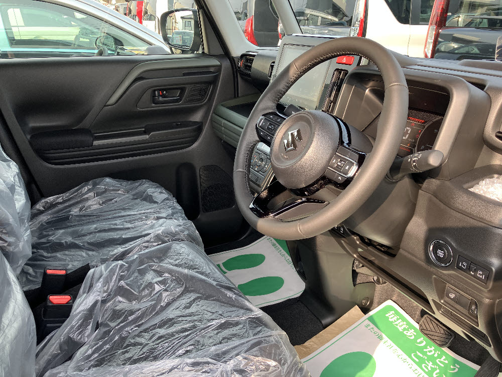 スズキ　スペーシアギア XZ 2WD 全方位ナビ付14枚目