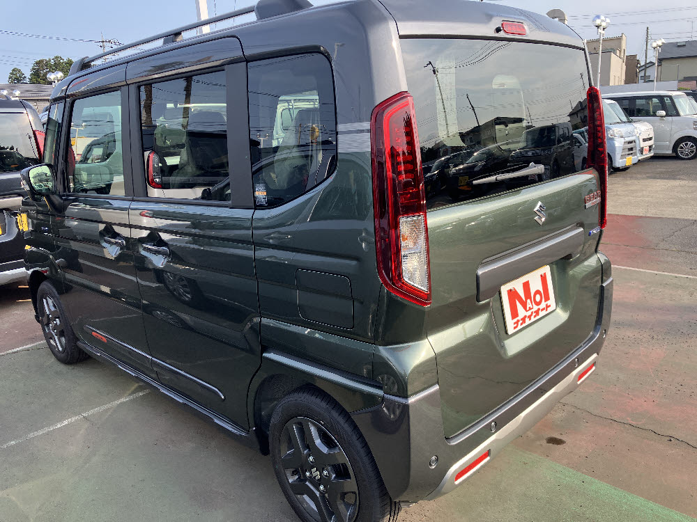 スズキ　スペーシアギア XZ 2WD 全方位ナビ付3枚目