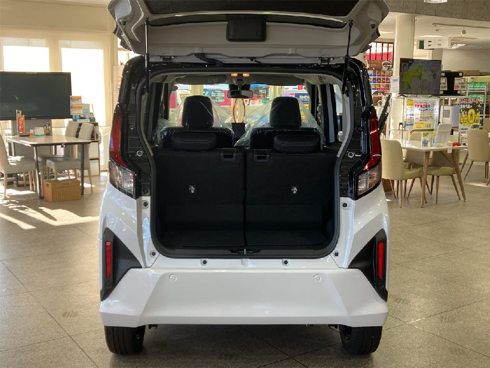 ダイハツ　ムーヴ　RS　9インチDO11枚目