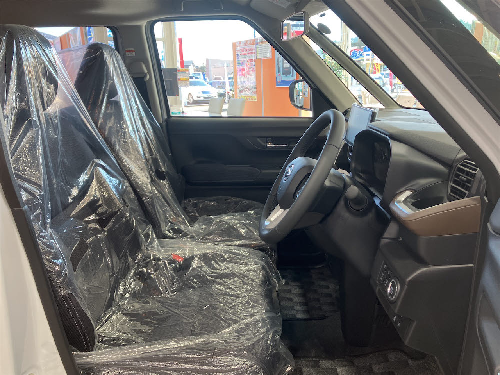 ダイハツ　ムーヴ　RS　9インチDO16枚目