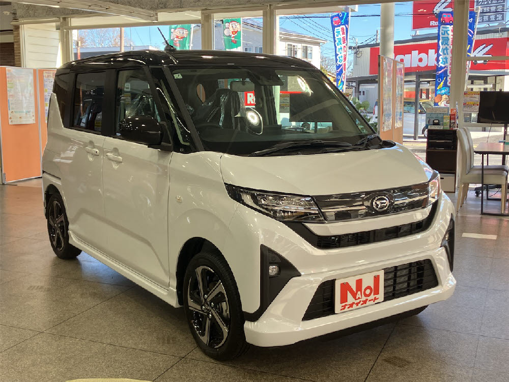 ダイハツ　ムーヴ　RS　9インチDO2枚目