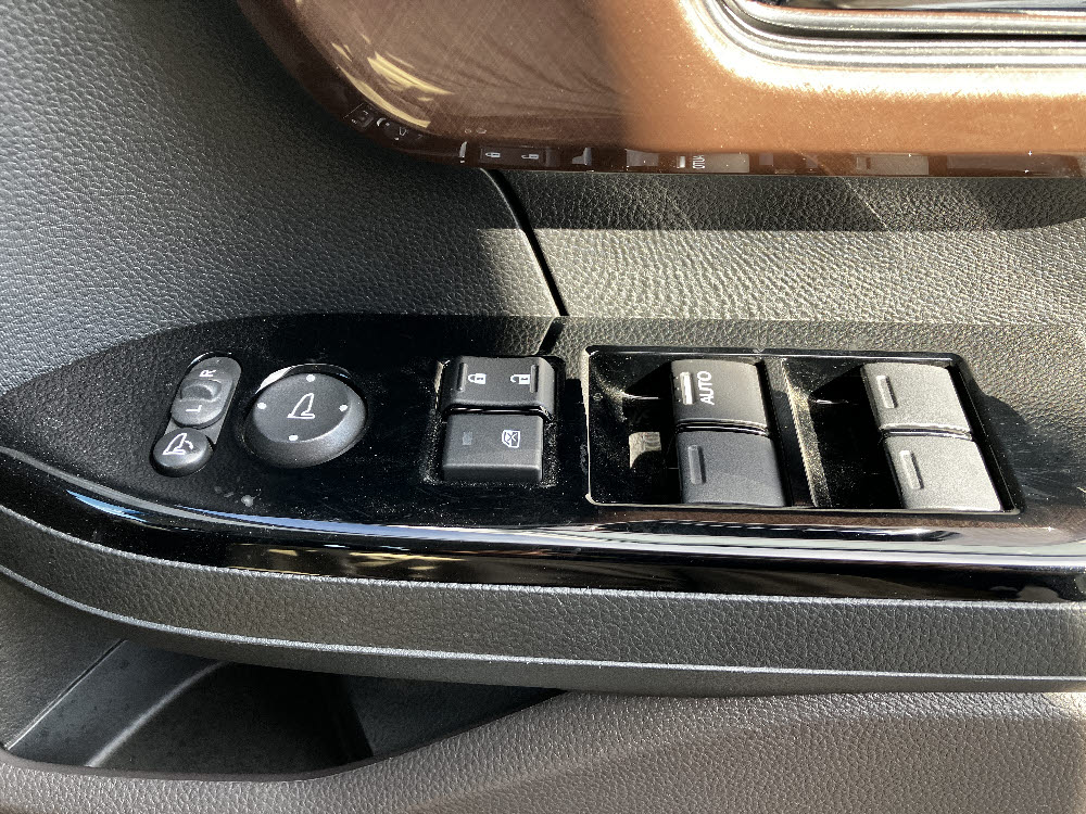 ホンダ　N BOX G-EXホンダ カッパーブラウン18枚目