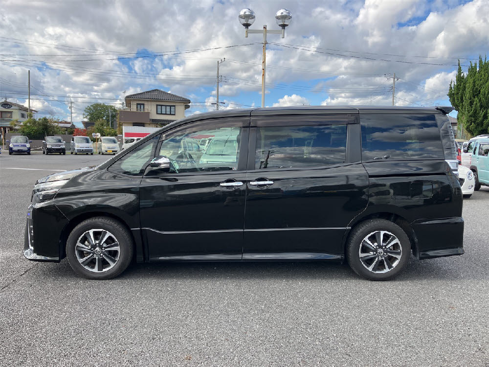 トヨタ　ヴォクシー　ZS煌Ⅱ4枚目