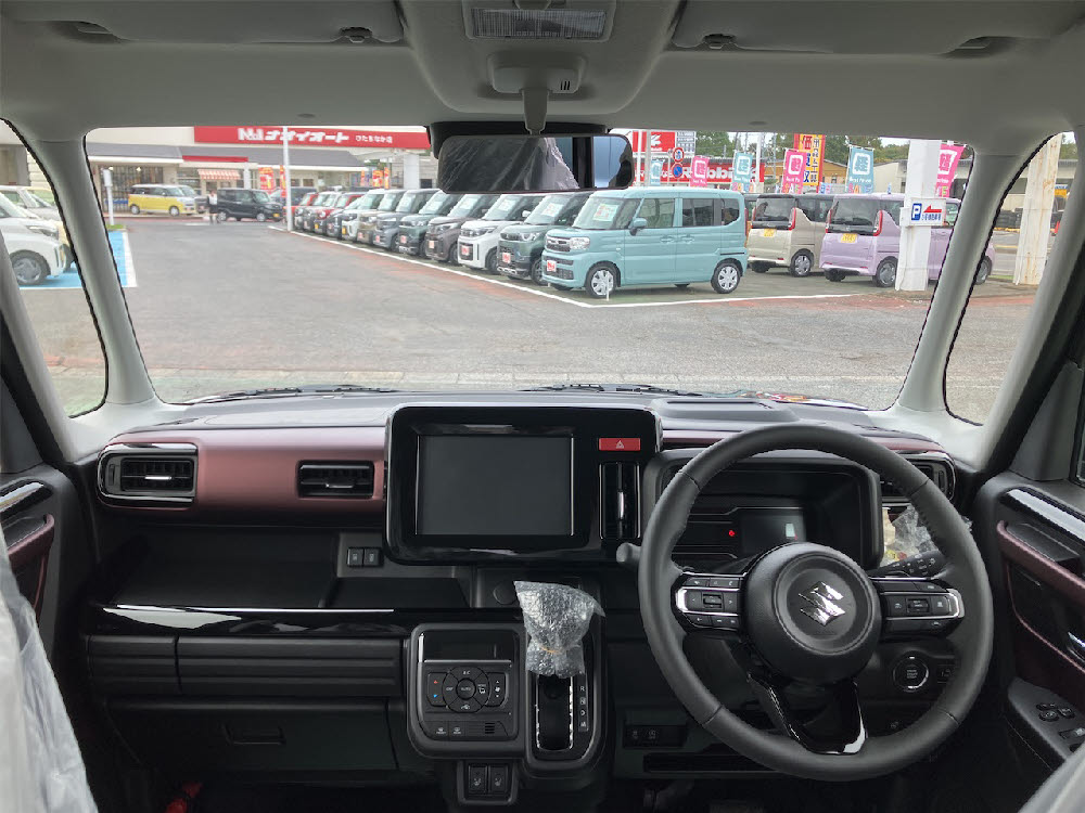 スズキ　スペーシアカスタム HYBRID XSターボ13枚目