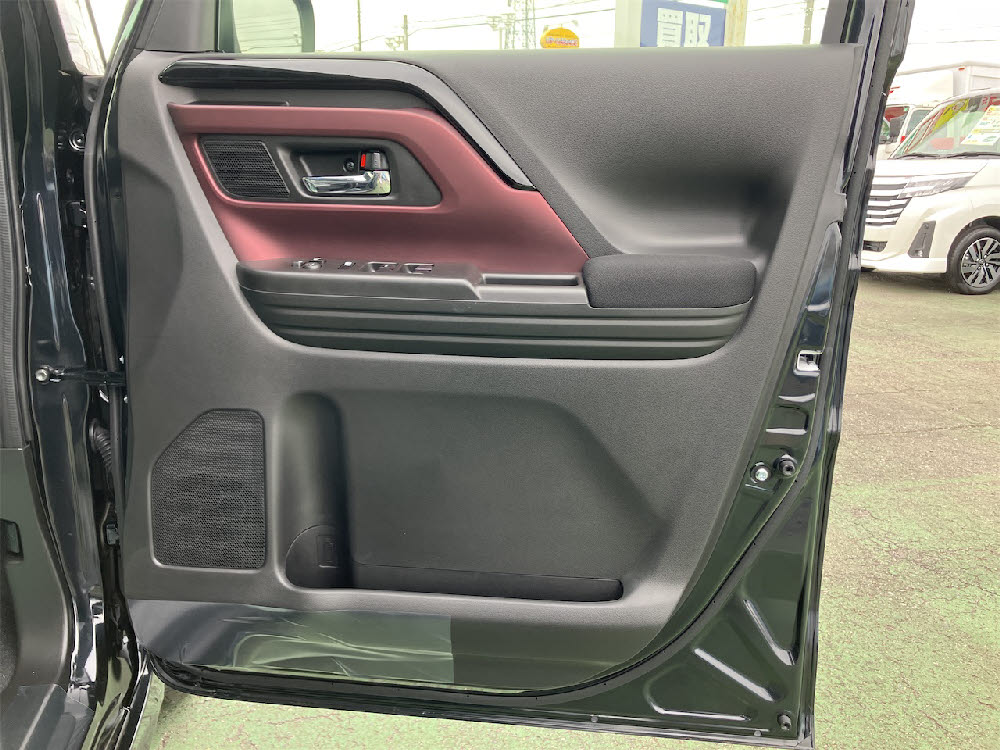 スズキ　スペーシアカスタム HYBRID XSターボ14枚目