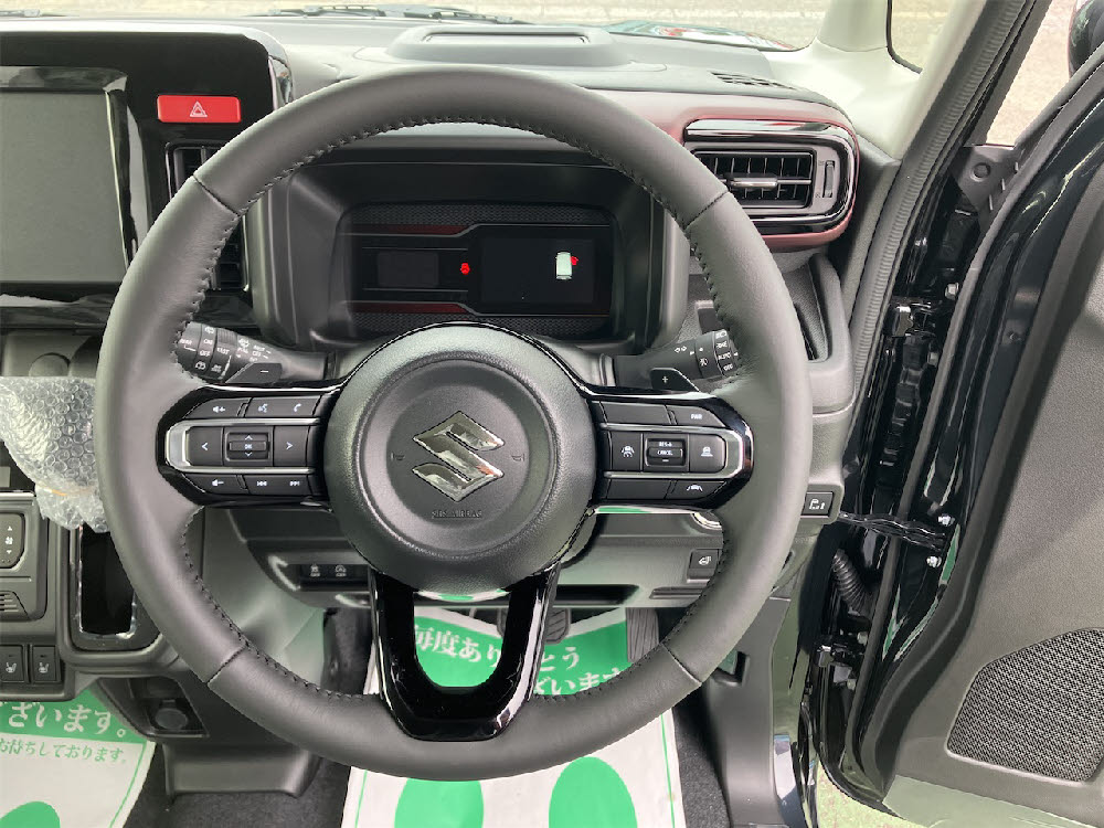 スズキ　スペーシアカスタム HYBRID XSターボ16枚目