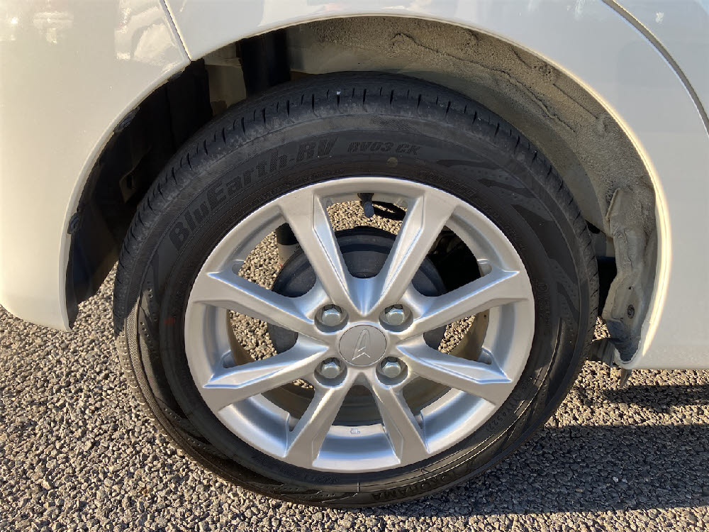 ダイハツ　ムーヴ　XリミテッドⅡ SAⅢ8枚目