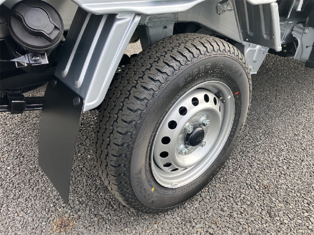 ダイハツ　ハイゼットトラック スタンダードCVT7枚目