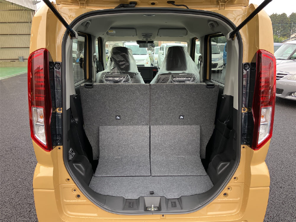 スズキ　スペーシア　HYBRID G13枚目