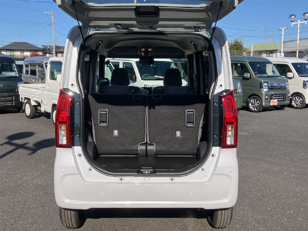 ダイハツ　タント　L　アップグレードパッケージ10枚目