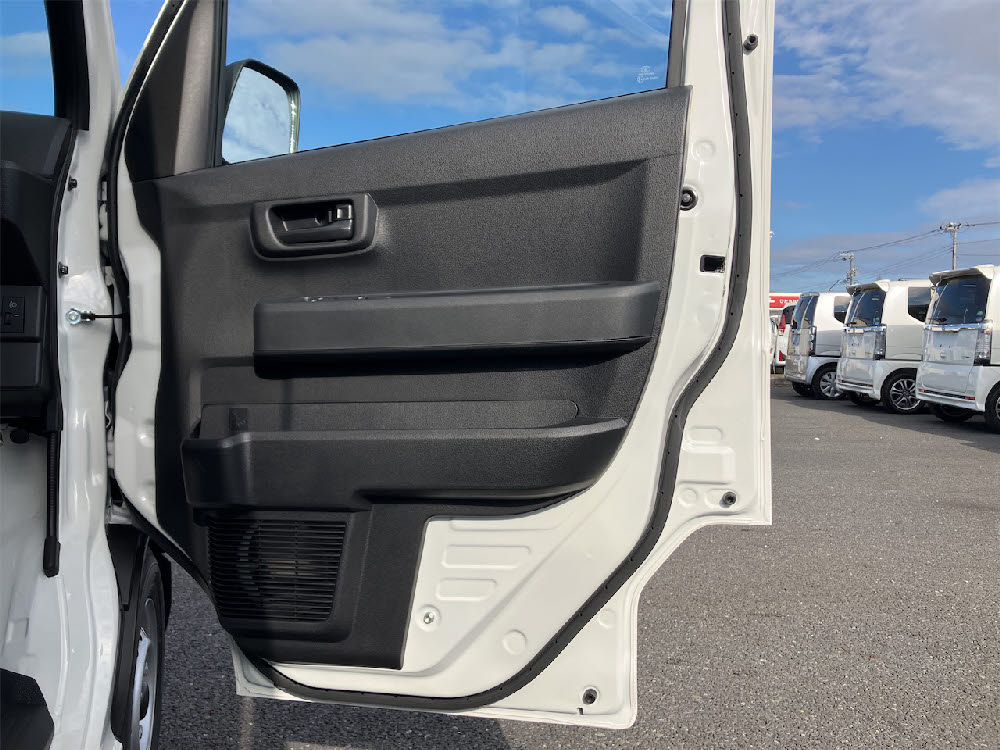 ダイハツ　ハイゼットカーゴ DX CVT16枚目