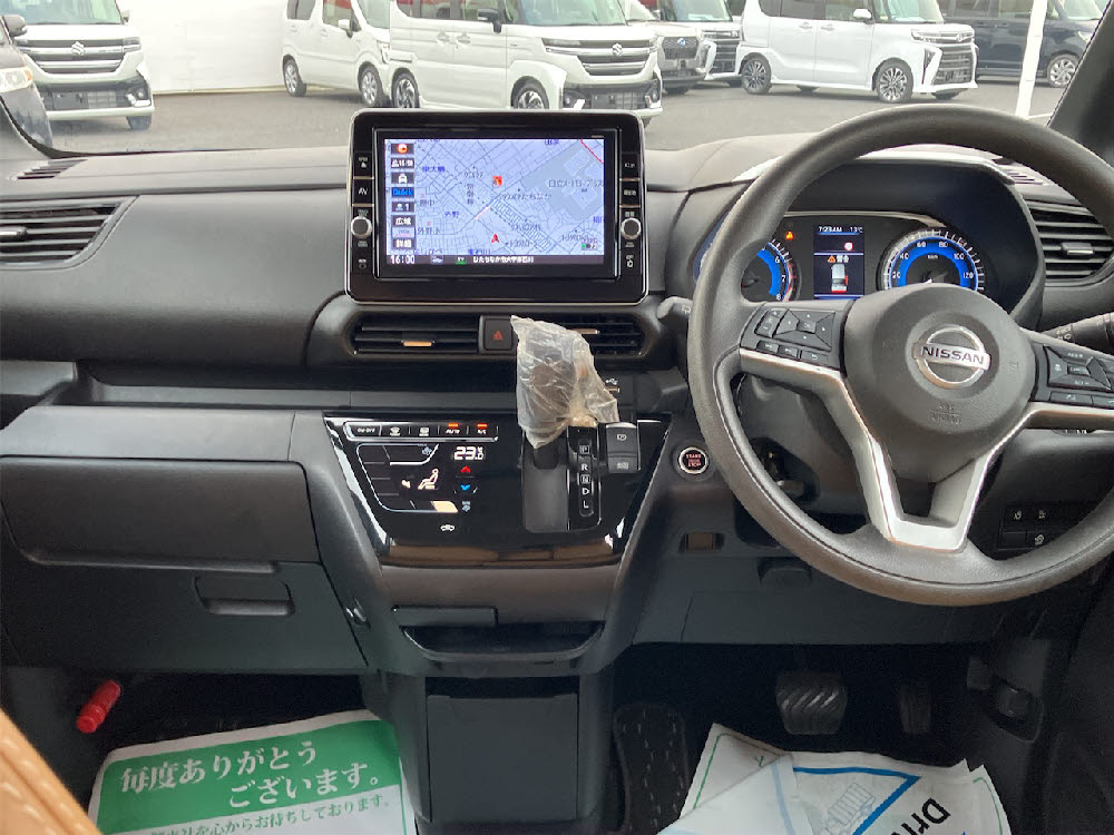 ニッサン　ルークス　ハイウェイスター　XプロパイロットED10枚目