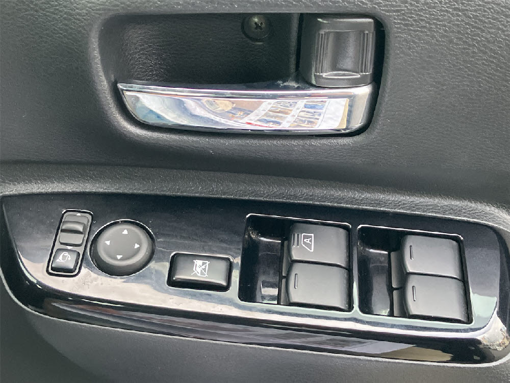 ニッサン　ルークス　ハイウェイスター　XプロパイロットED13枚目