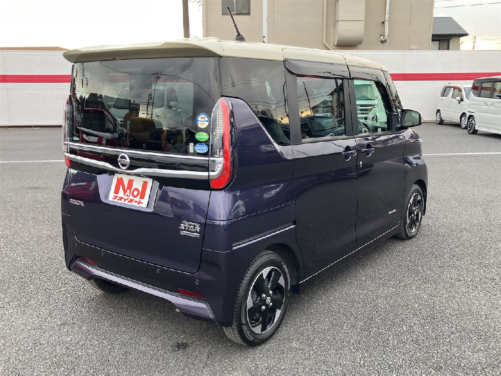 ニッサン　ルークス　ハイウェイスター　XプロパイロットED3枚目