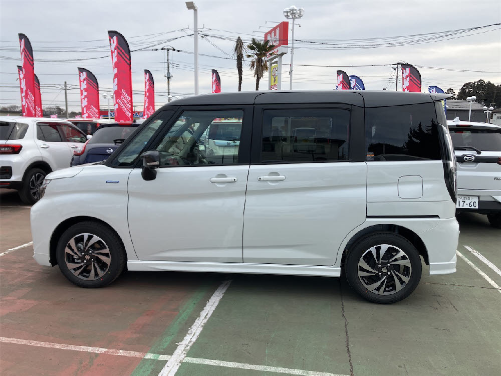 スズキ ソリオバンディット HYBRID MV 全方位ナビ付5枚目