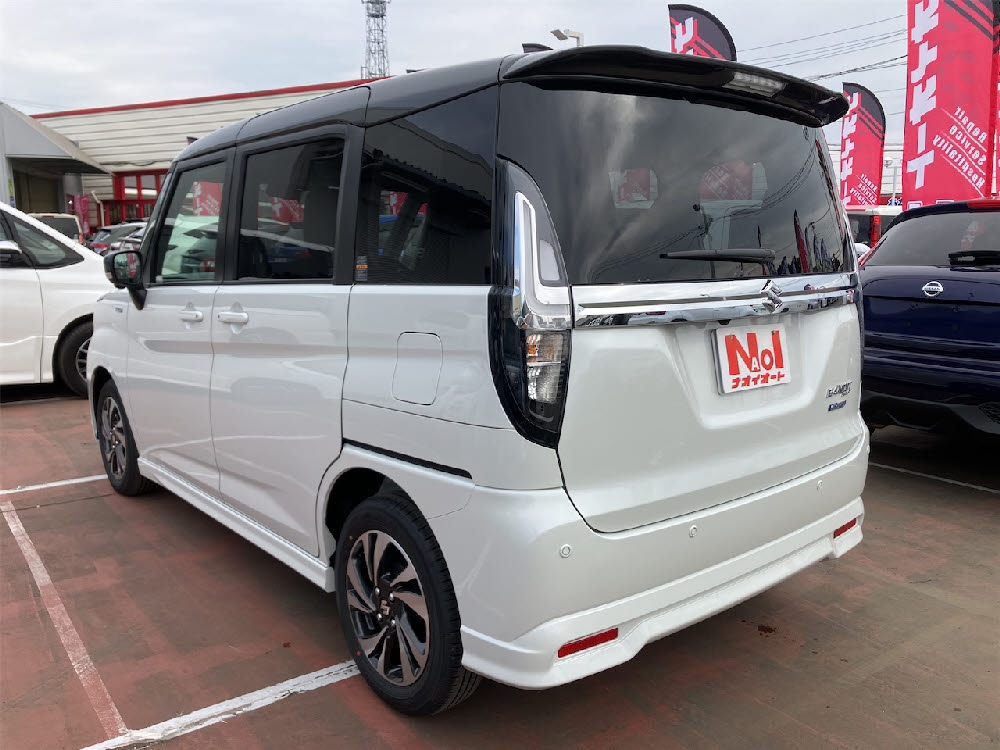 スズキ ソリオバンディット HYBRID MV 全方位ナビ付6枚目