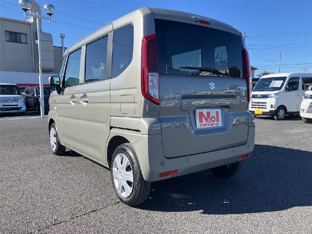 スズキ　スペーシア　G2枚目