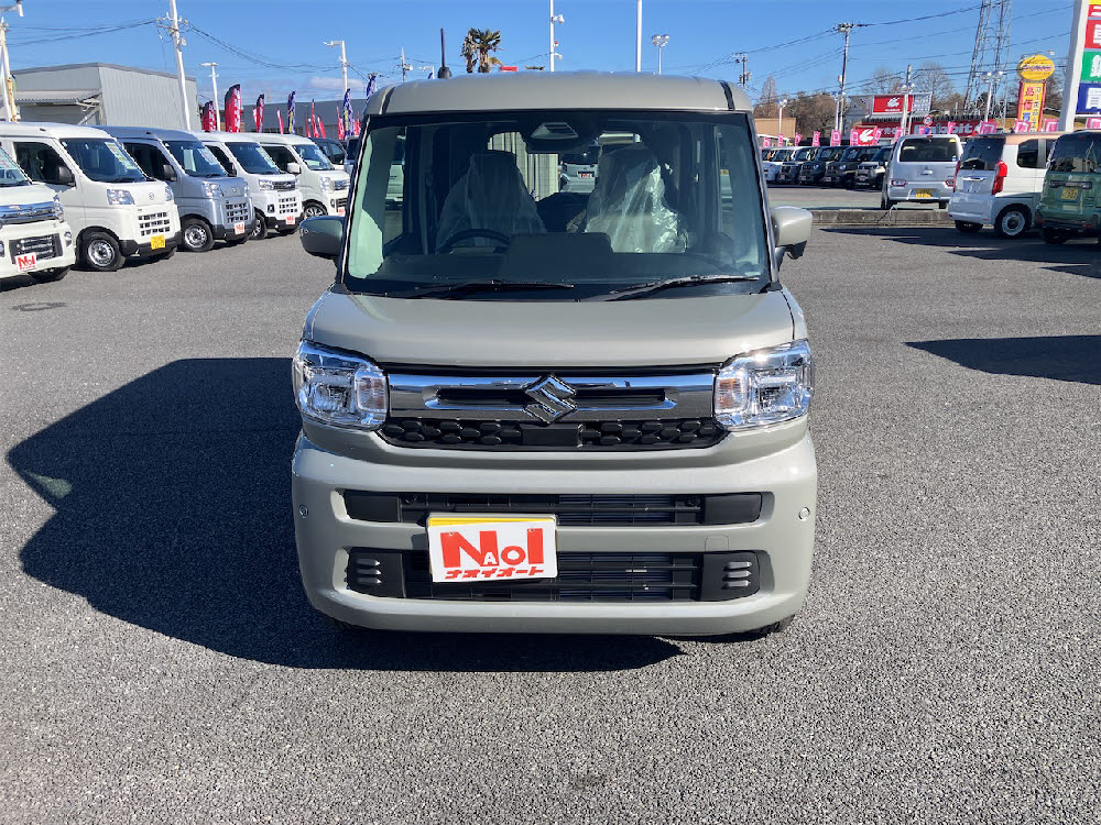 スズキ　スペーシア　G4枚目