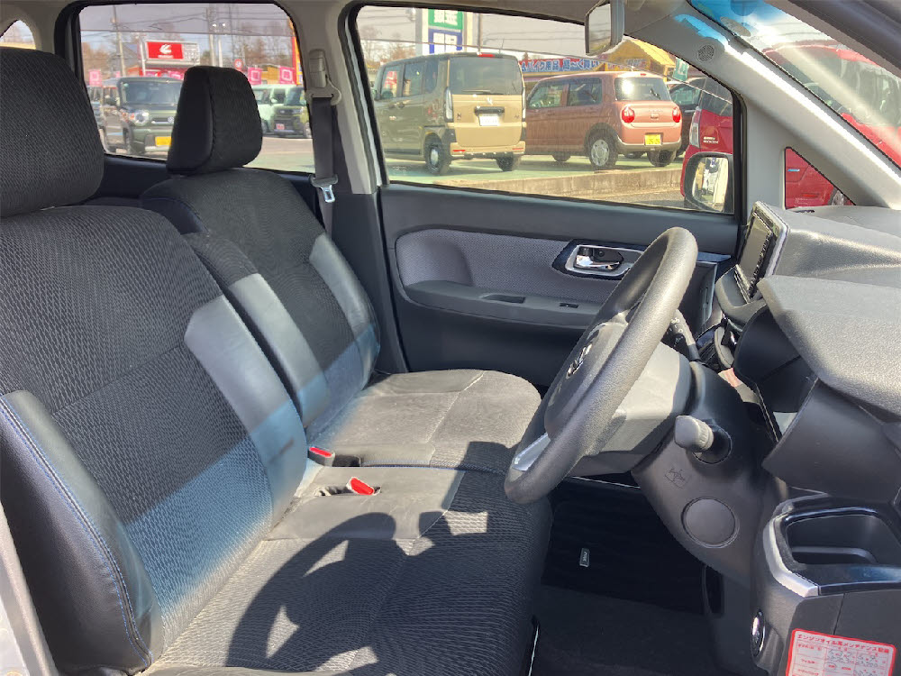 ダイハツ　ムーヴカスタム　XハイパーSA9枚目