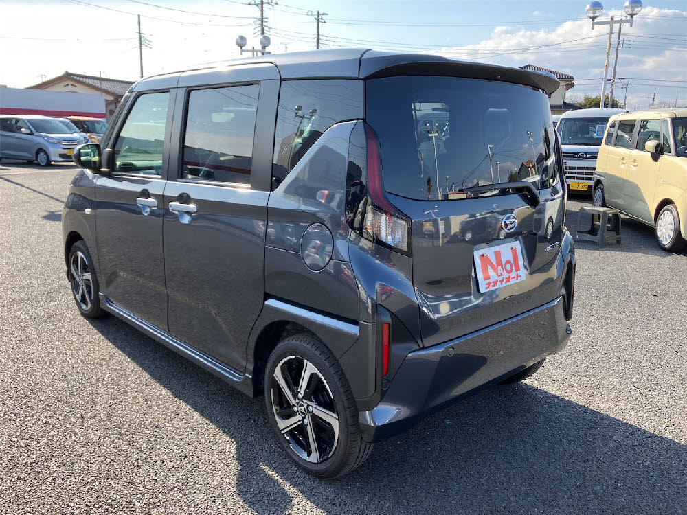 ダイハツ　ムーヴ　RS5枚目