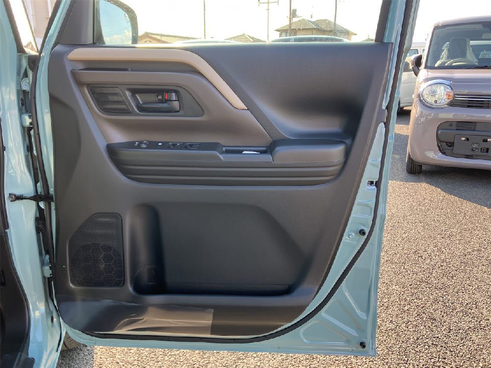 スズキ　スペーシア G15枚目