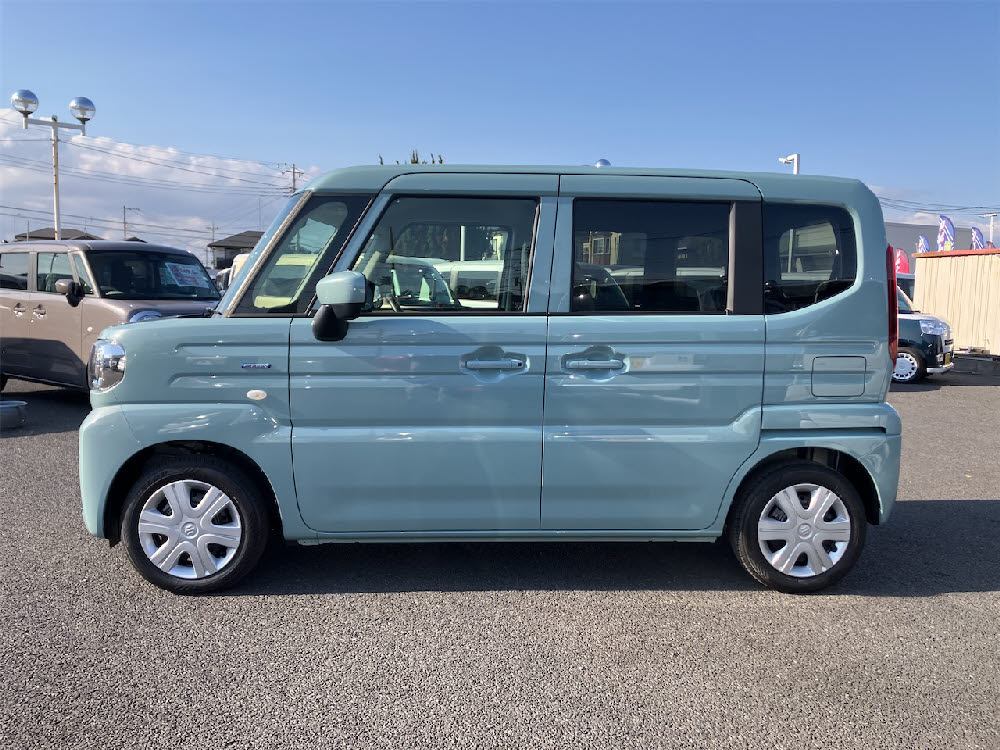 スズキ　スペーシア G4枚目