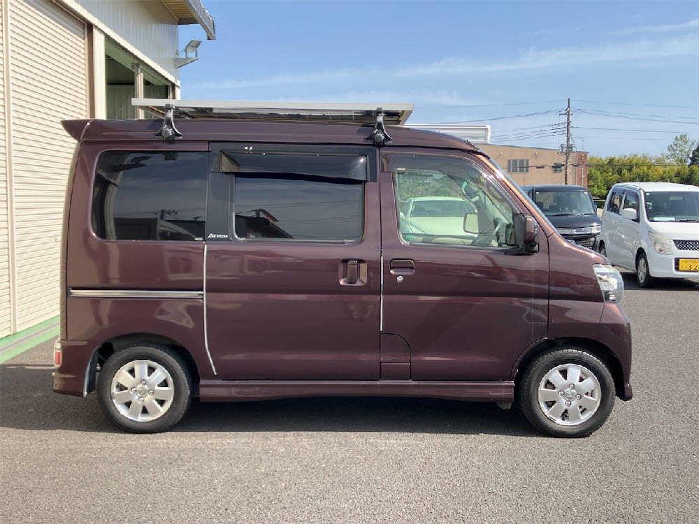 ダイハツ　アトレワゴン カスタムターボRS 軽キャン仕様3枚目